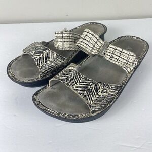Alegria Slip On Sandals Womens 7.5 Animal Print Karmen Vacation Beach Orthopedic